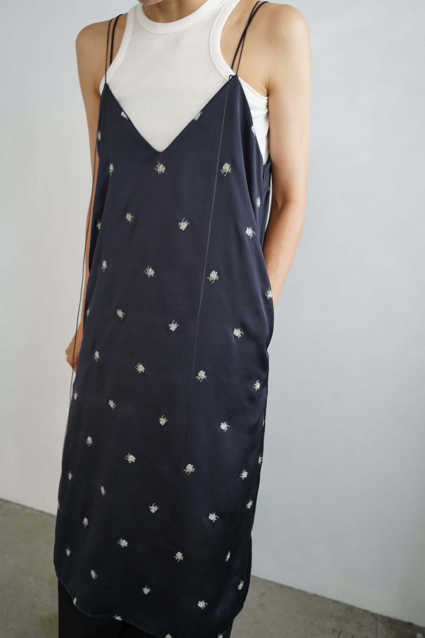 Stitch Flower Cami Dress / NAVY -8月3-7日発送-