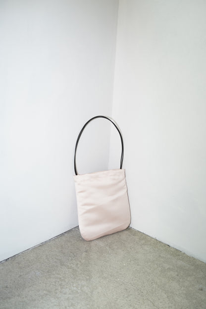 Adorn Satin Bag / PINK -8月25日発送-
