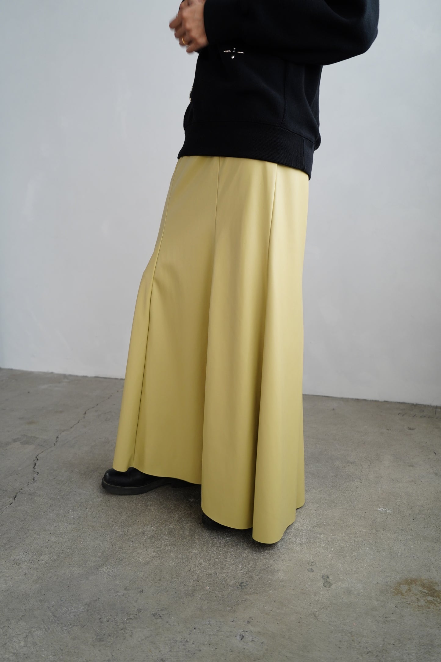 Artileather Draping Skirt / YELLOW -12月5日発送-