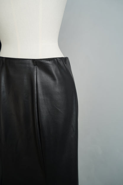 Artileather Draping Skirt / BLACK -12月5日発送-