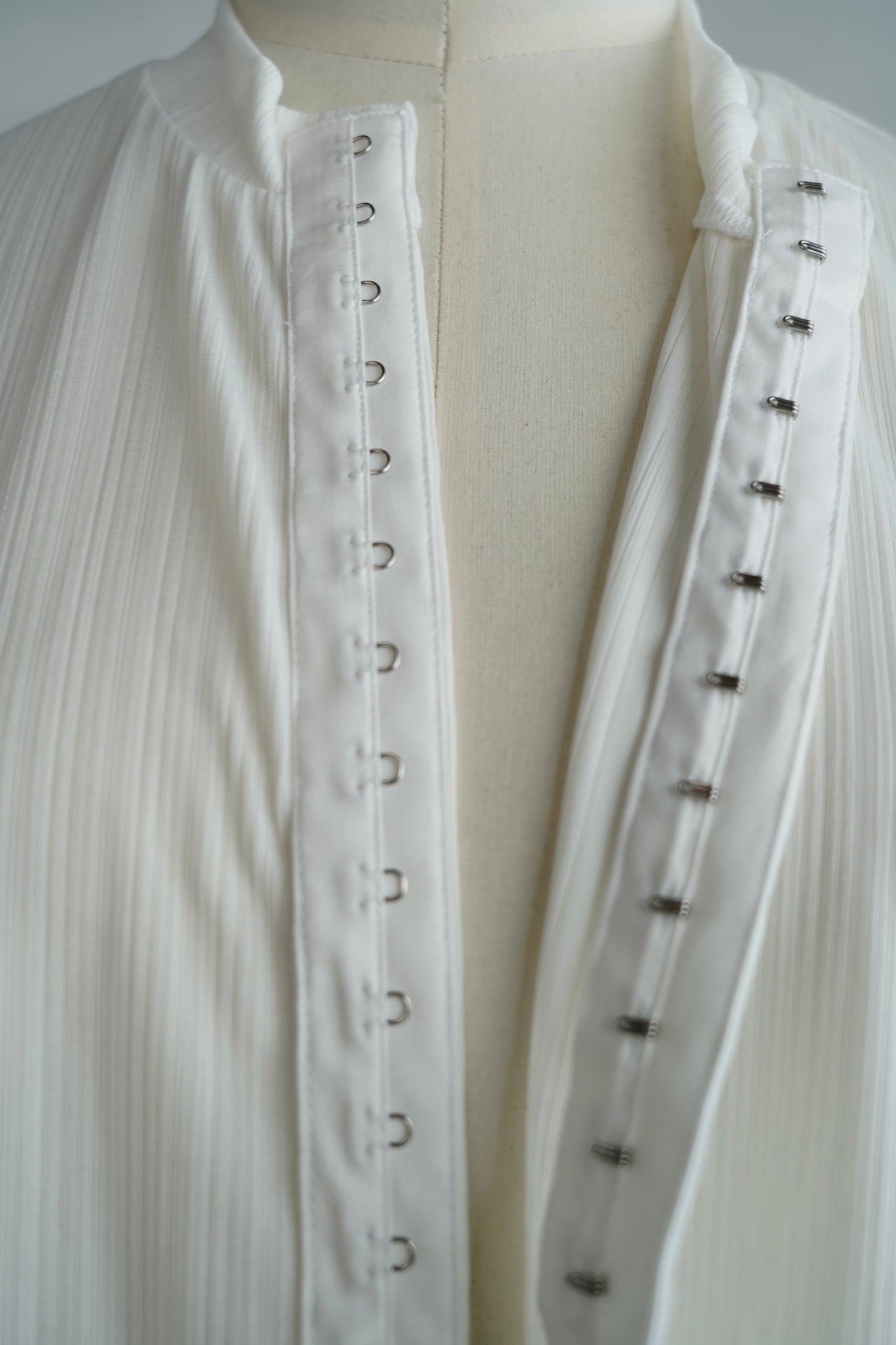 Middle Cardigan / WHITE -9月25日発送-