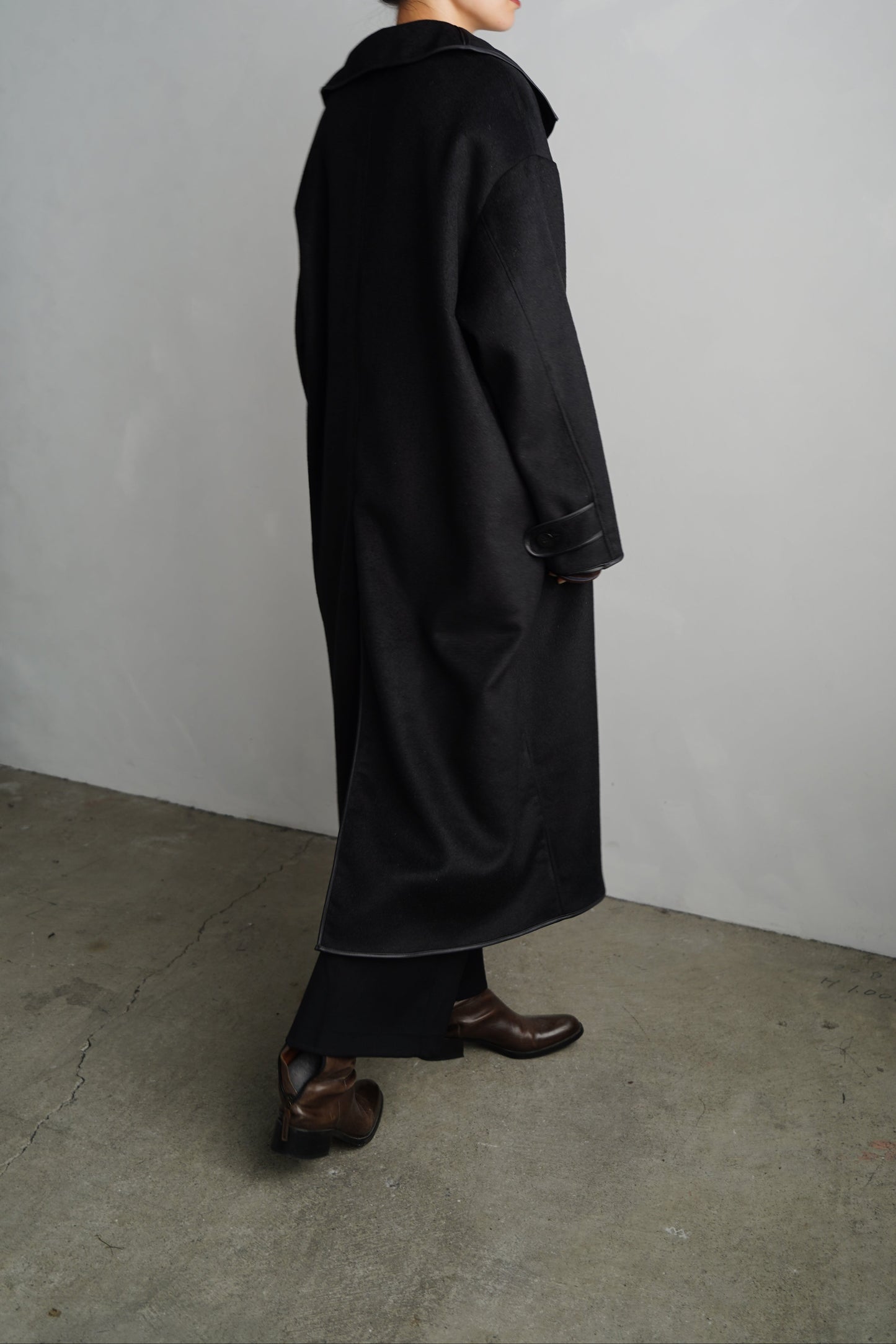 Piping Wool Coat / BLACK -11月上旬発送-