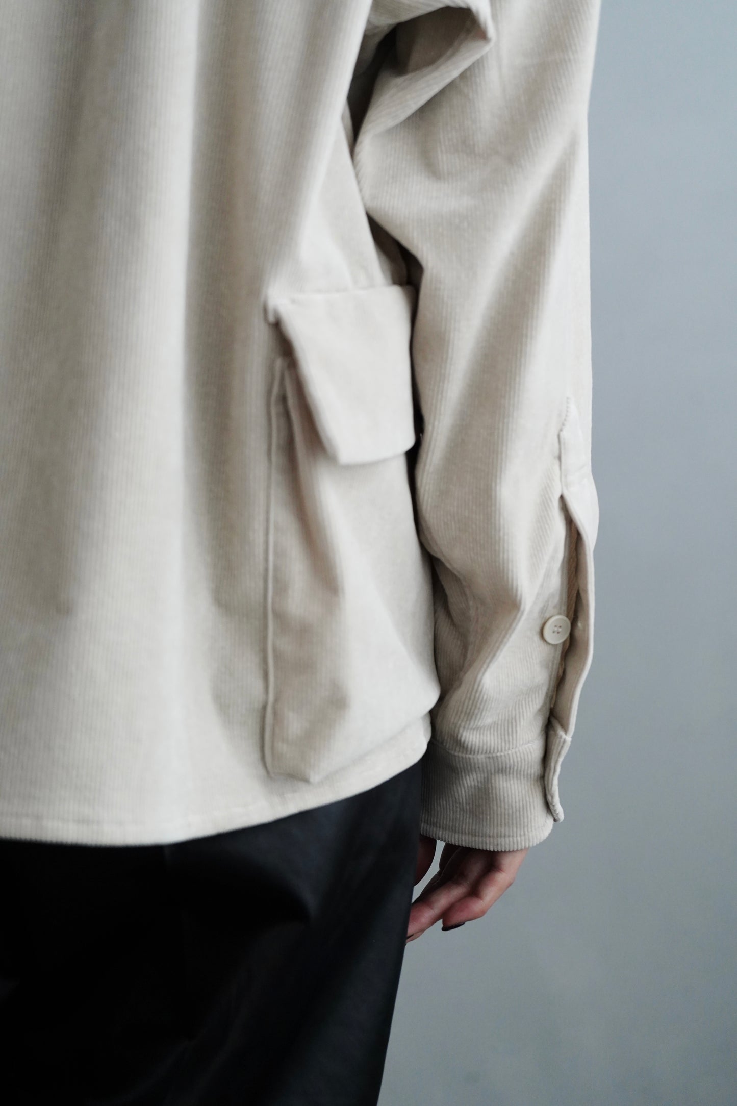 Corduroy Shirt Jacket / OFFWHITE