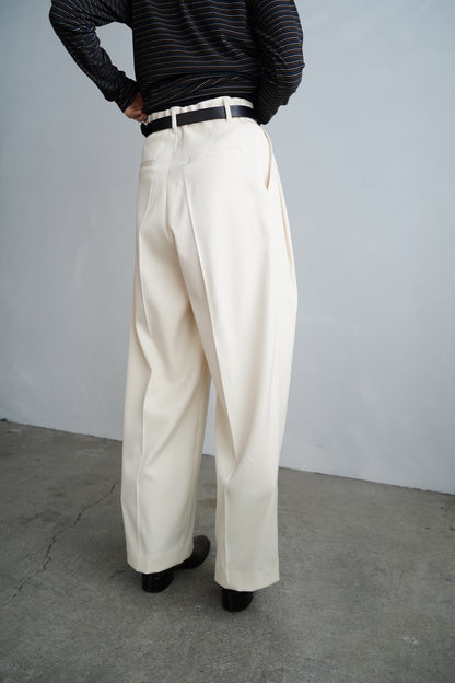 Wool Tuck Pants / OFFWHITE -10月20日発送-