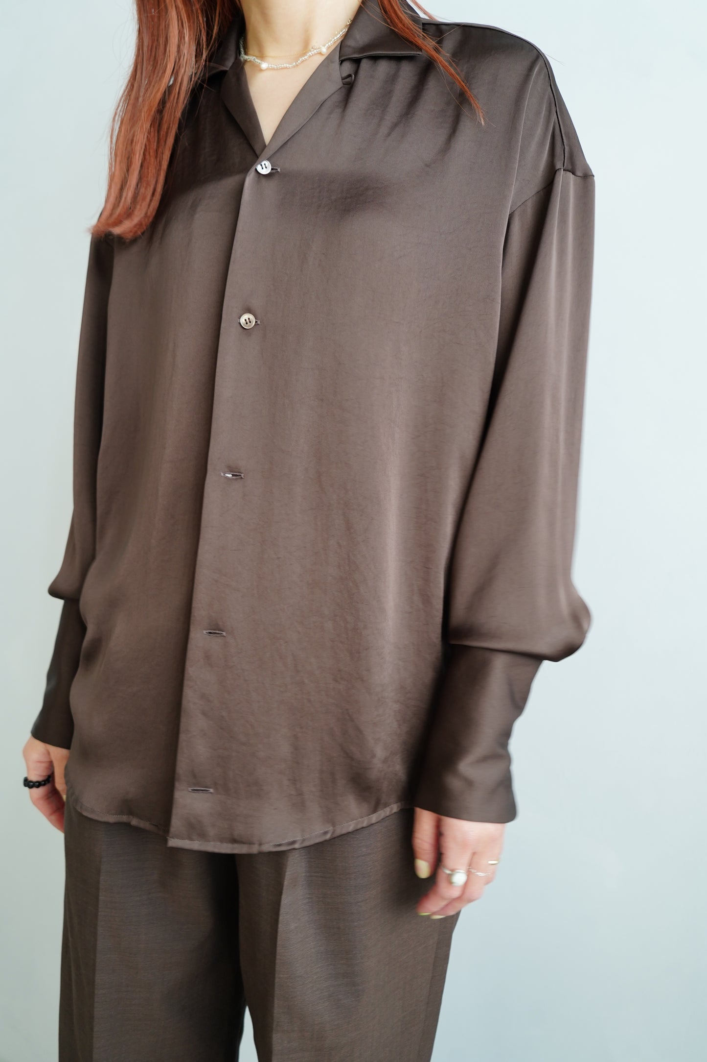 Open Collar Satin Shirts / BROWN -5月23-28日発送-