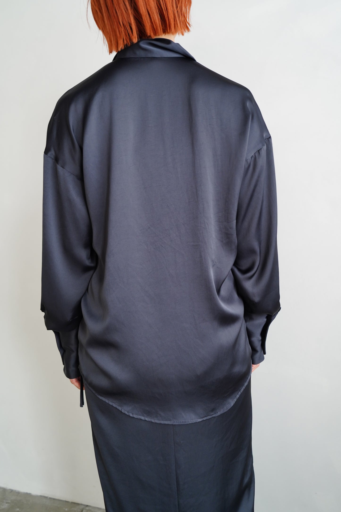Open Collar Satin Shirts / NAVY -5月23-28日発送-