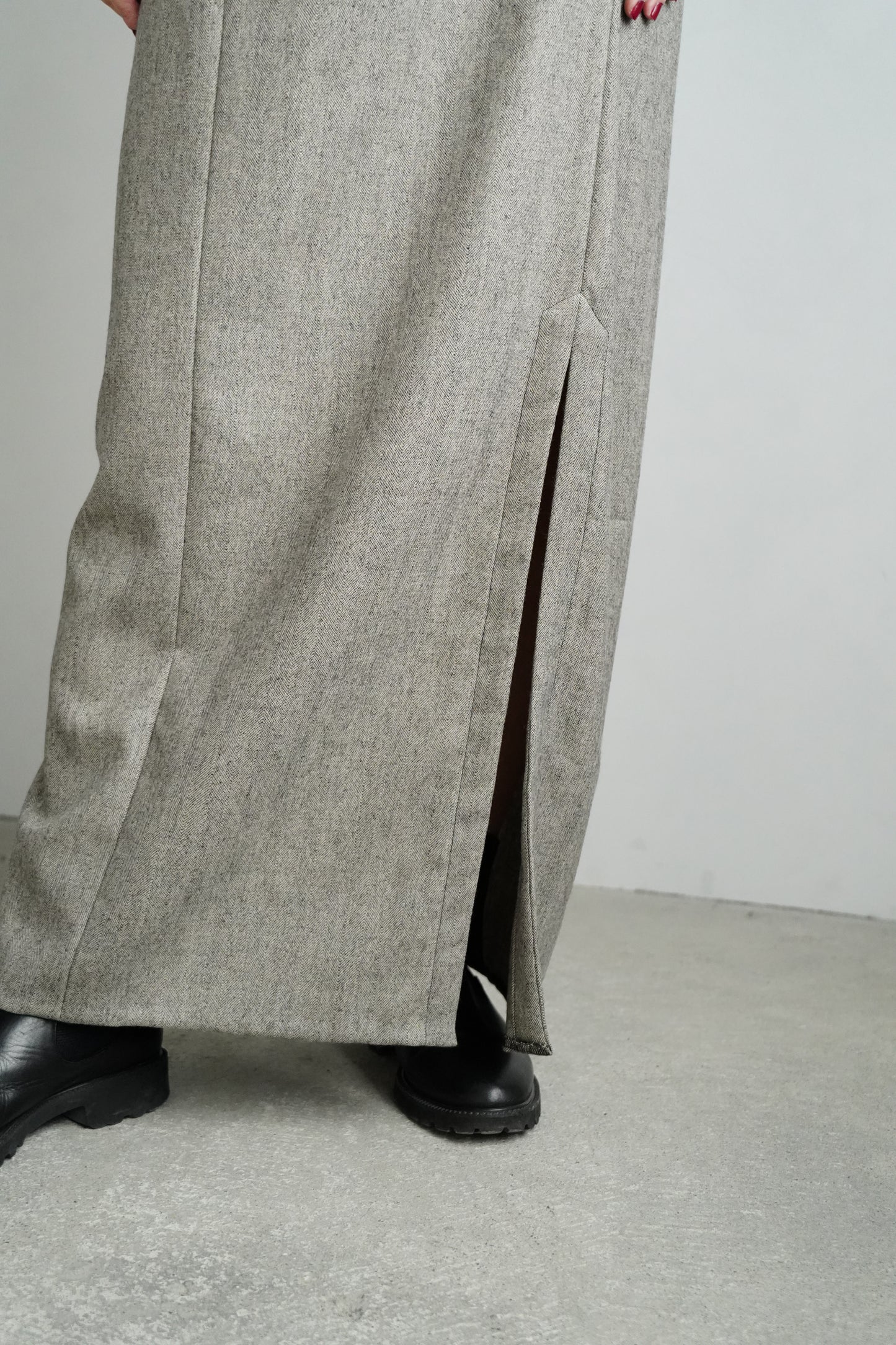 Herringbone Jump Skirt / BEIGE -1月8-10日発送-