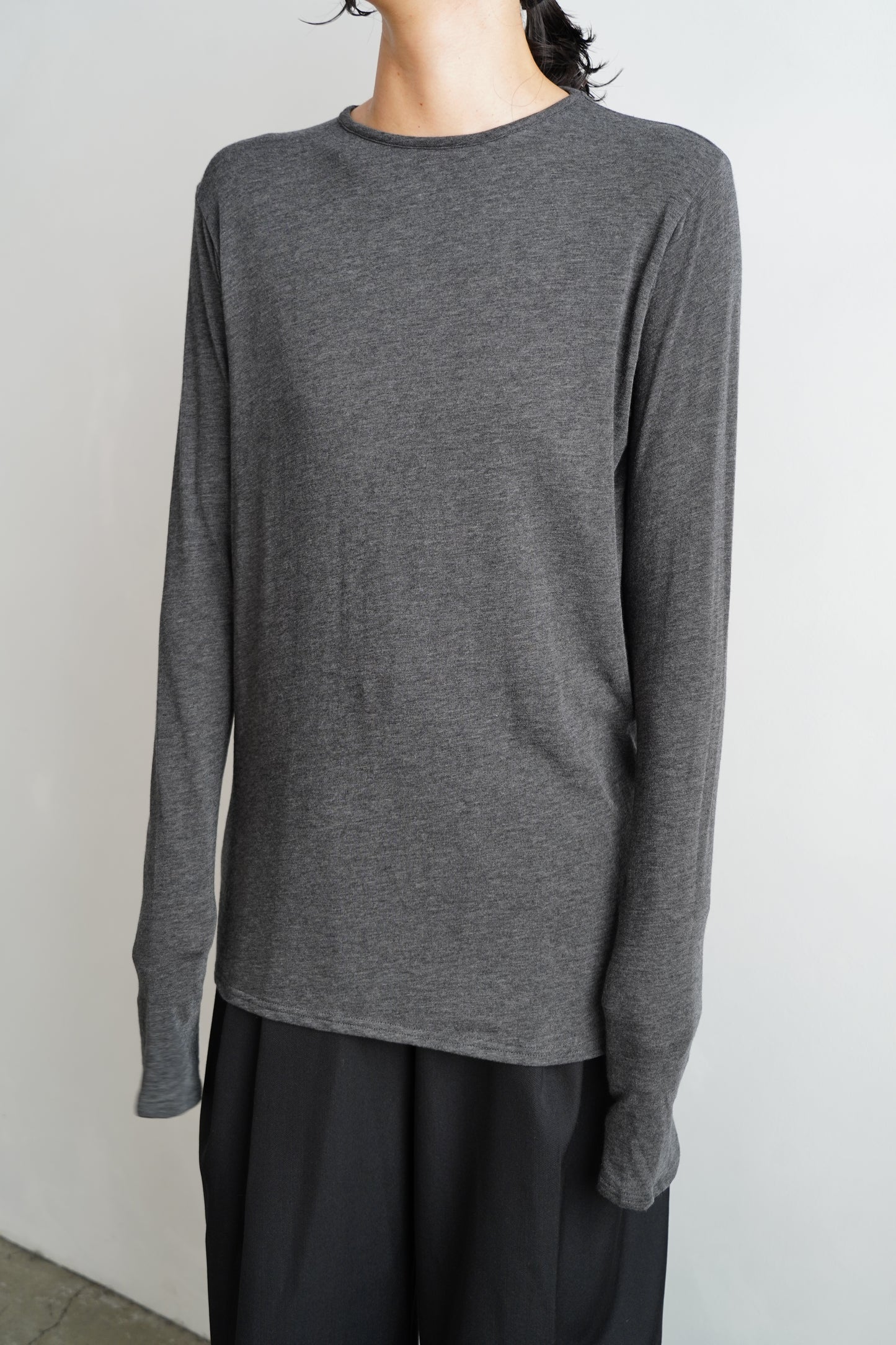 Powdery Pullover / C.GRAY