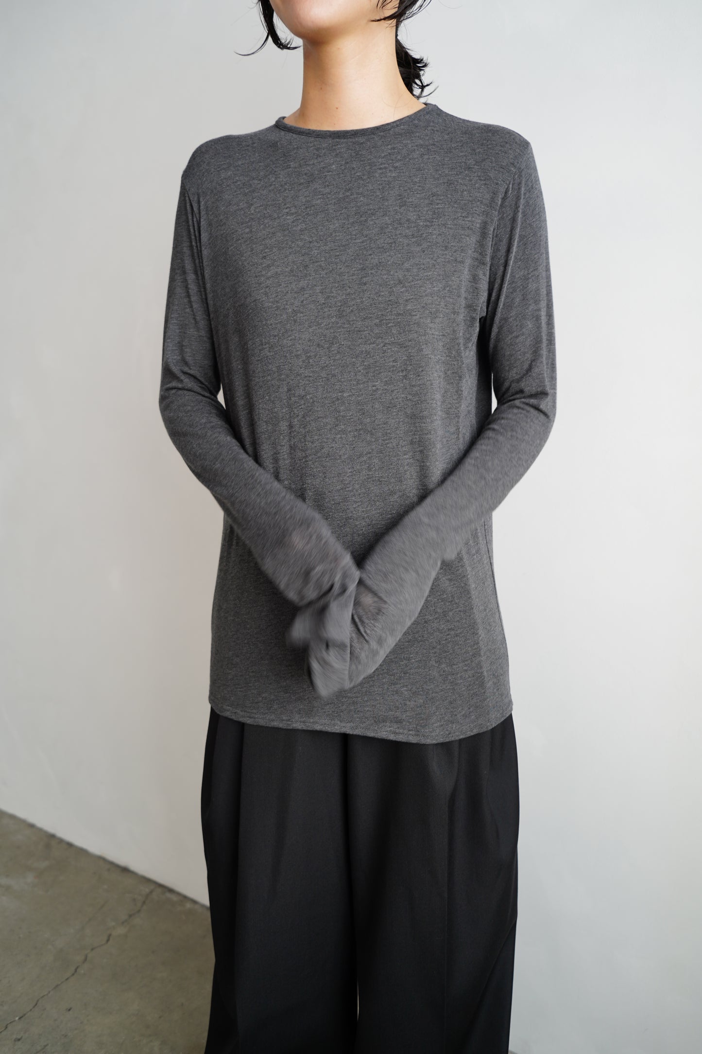 Powdery Pullover / C.GRAY