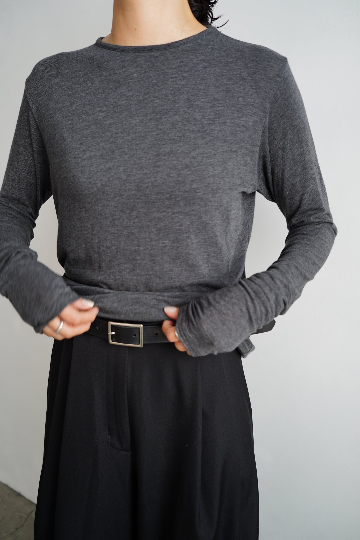Powdery Pullover / C.GRAY