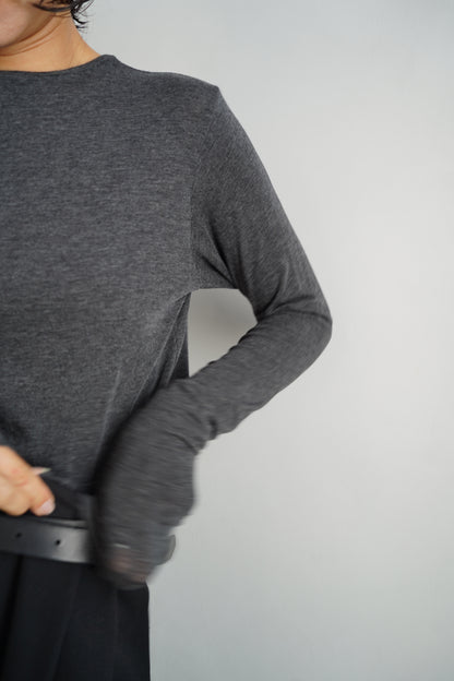 Powdery Pullover / C.GRAY