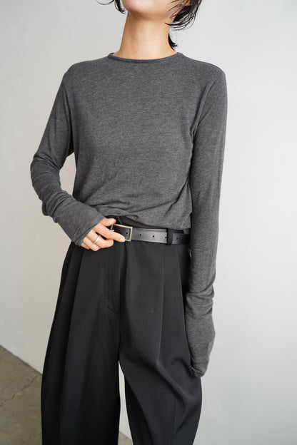 Powdery Pullover / C.GRAY