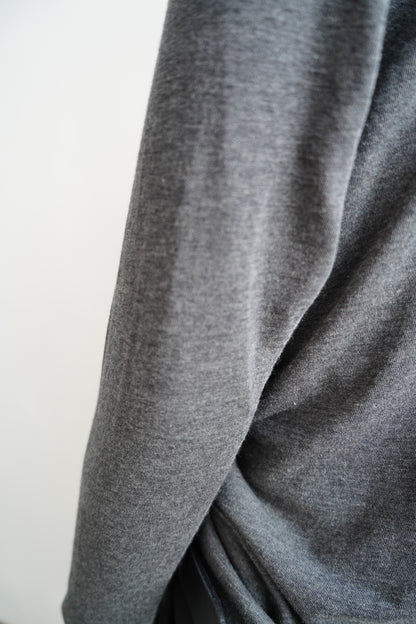 Powdery Pullover / C.GRAY