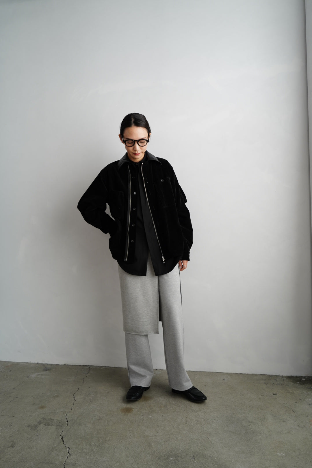 &her アンドハー　半袖ジャケット ブラック &her