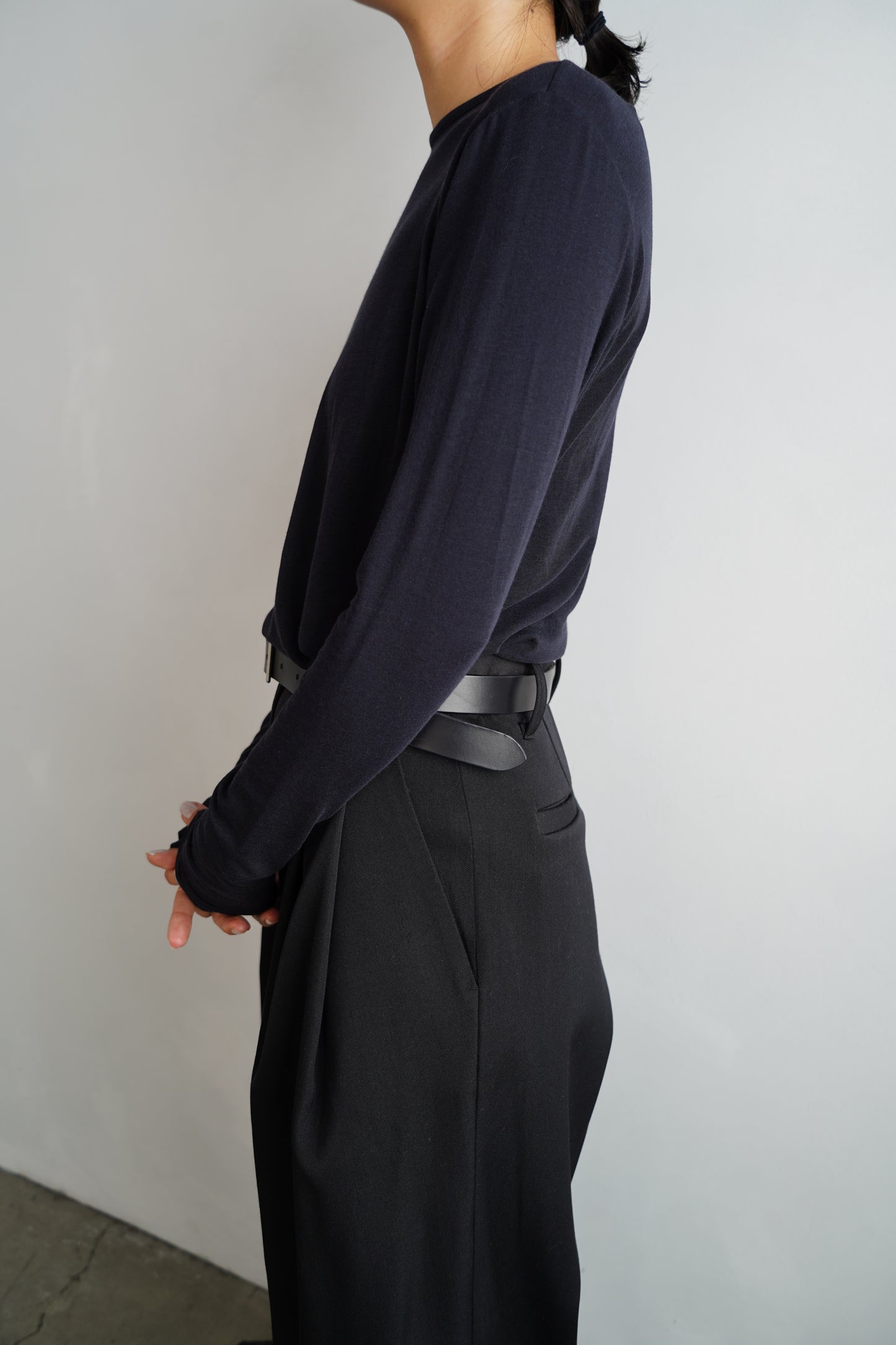 Powdery Pullover / NAVY