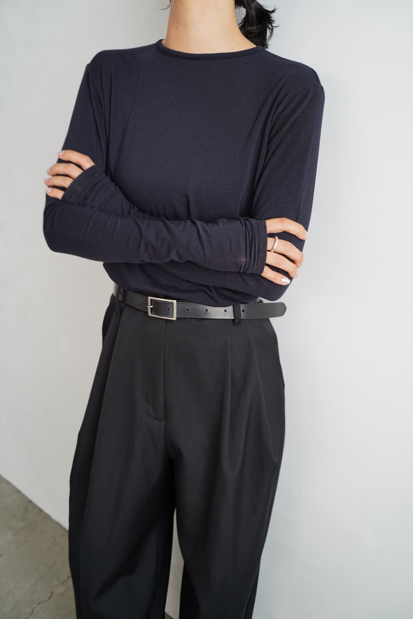 Powdery Pullover / NAVY