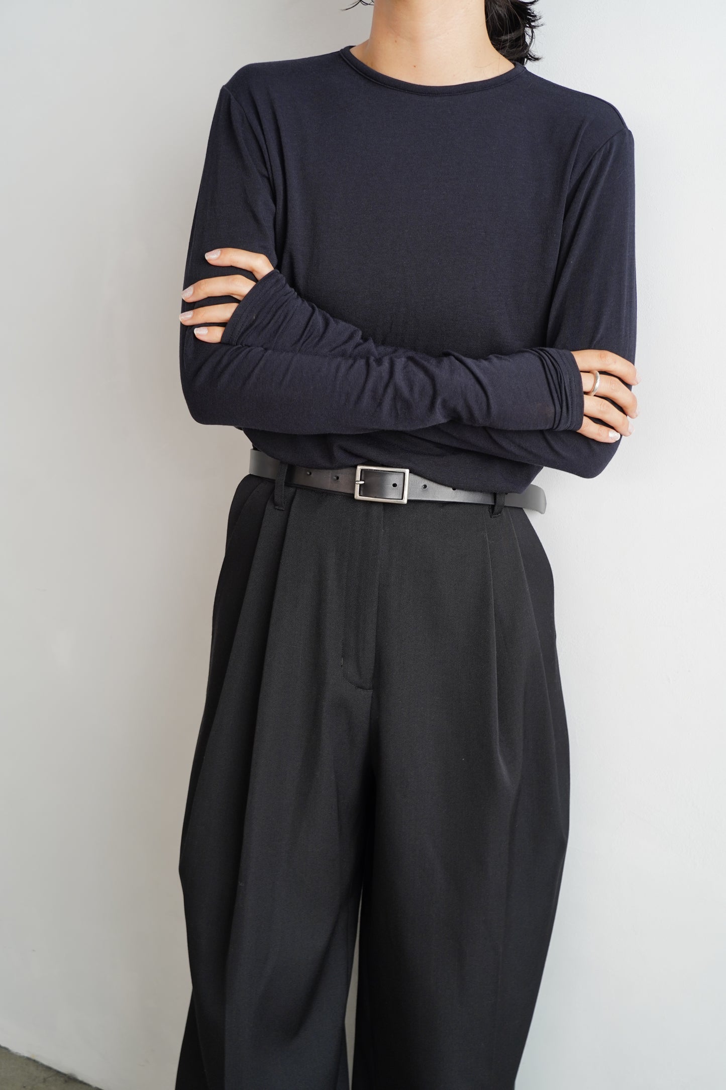 Powdery Pullover / NAVY