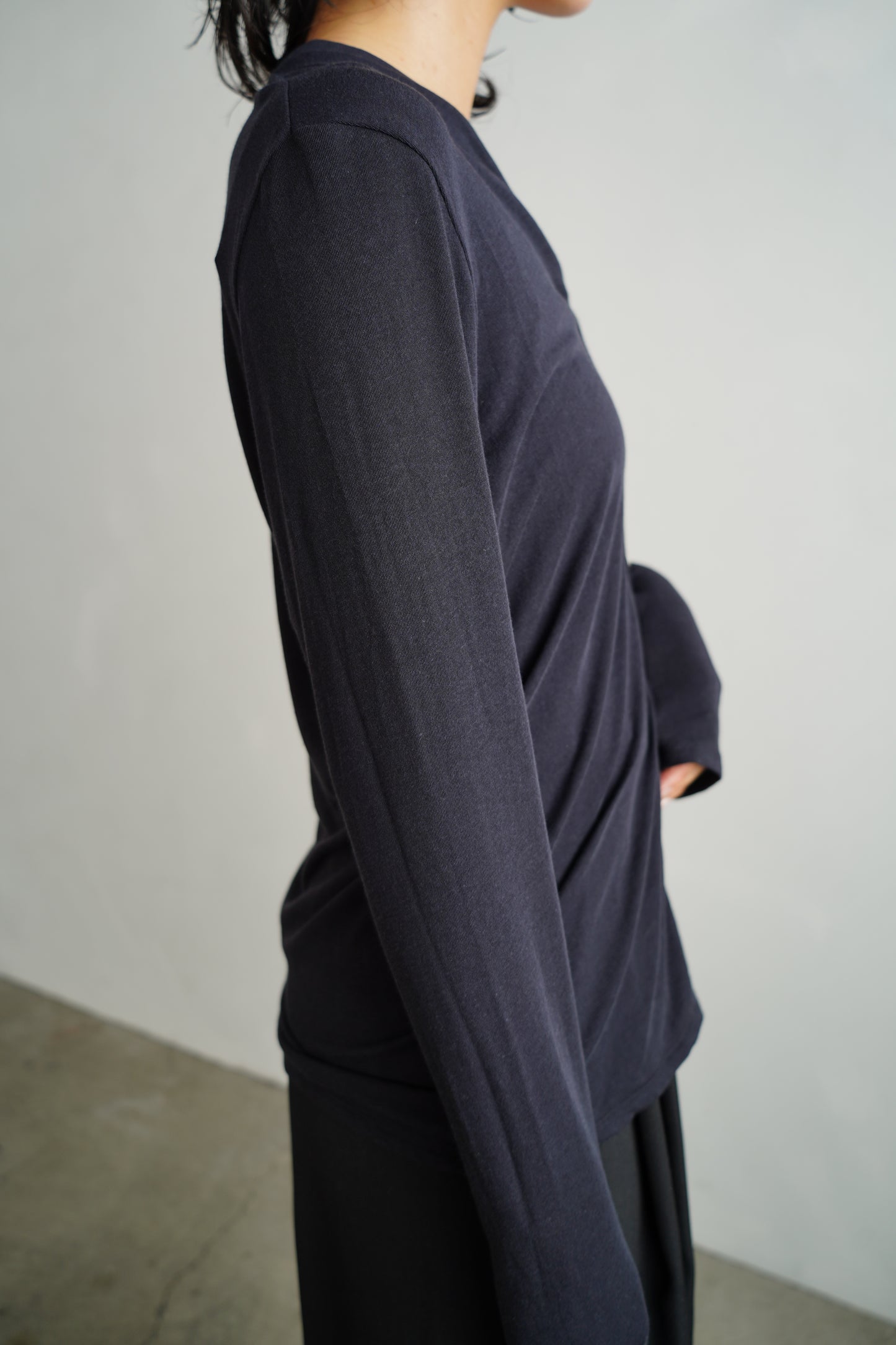 Powdery Cardigan / NAVY
