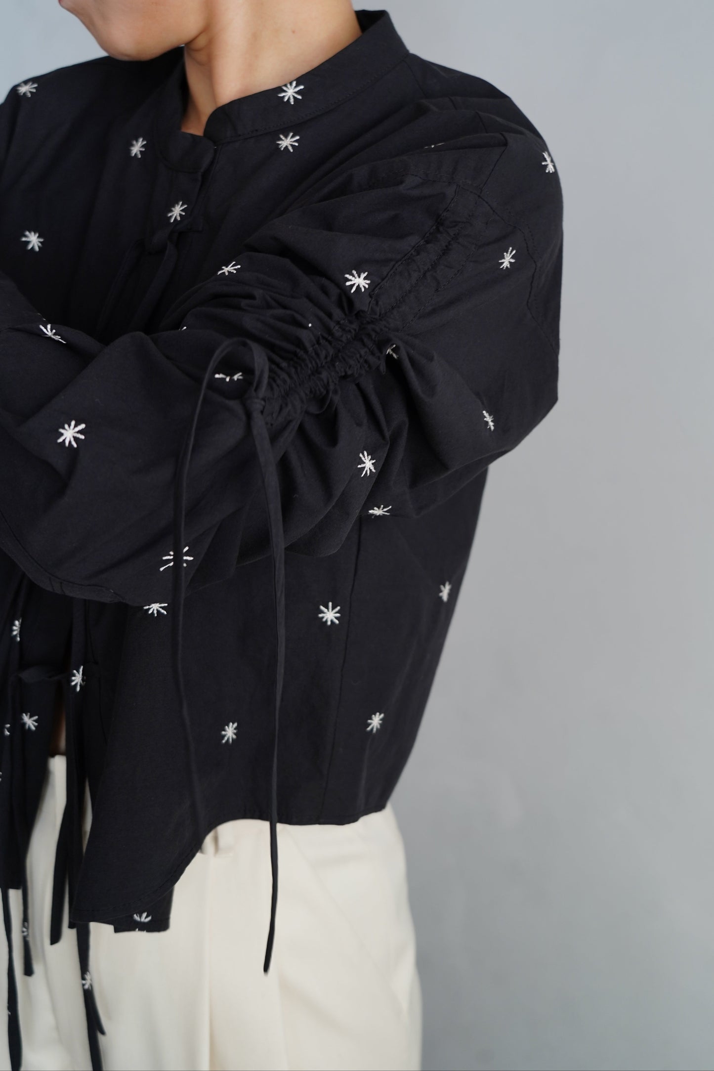 Embroidery Shirt / BLACK -9月18日発送-