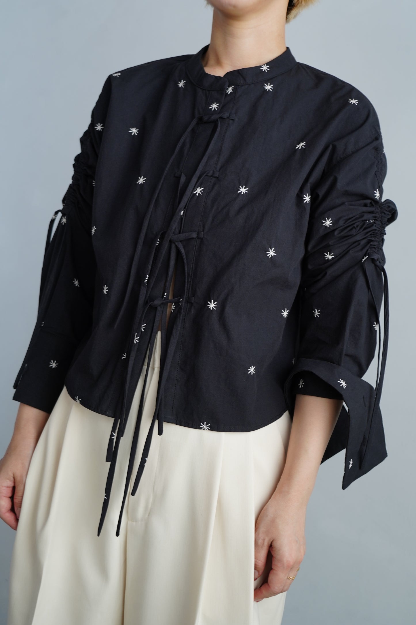 Embroidery Shirt / BLACK -9月18日発送-