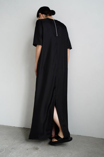 【SAMPLE SALE】Silky Tack Dress/BALCK(162㎝丈)