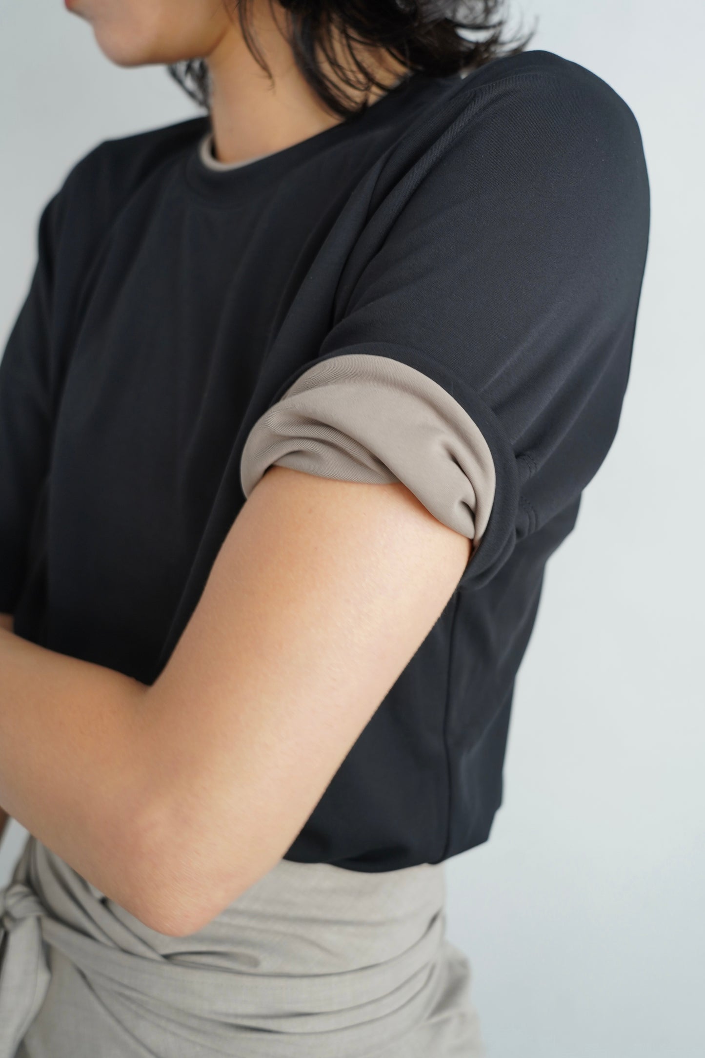 Smooth Tee / BLACK×BEIGE