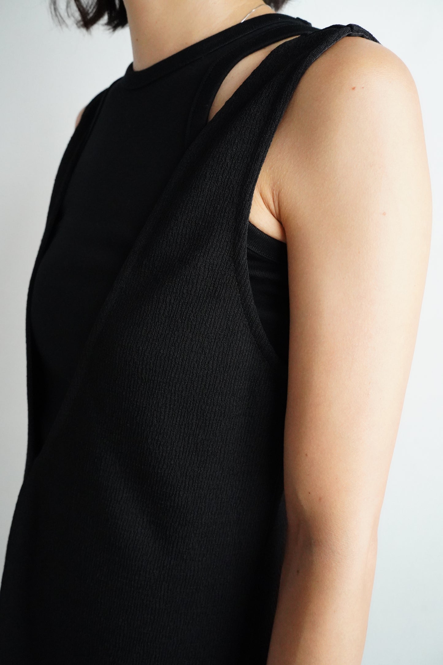 Vneck Jersey Dress / BLACK -9月15-20日発送-