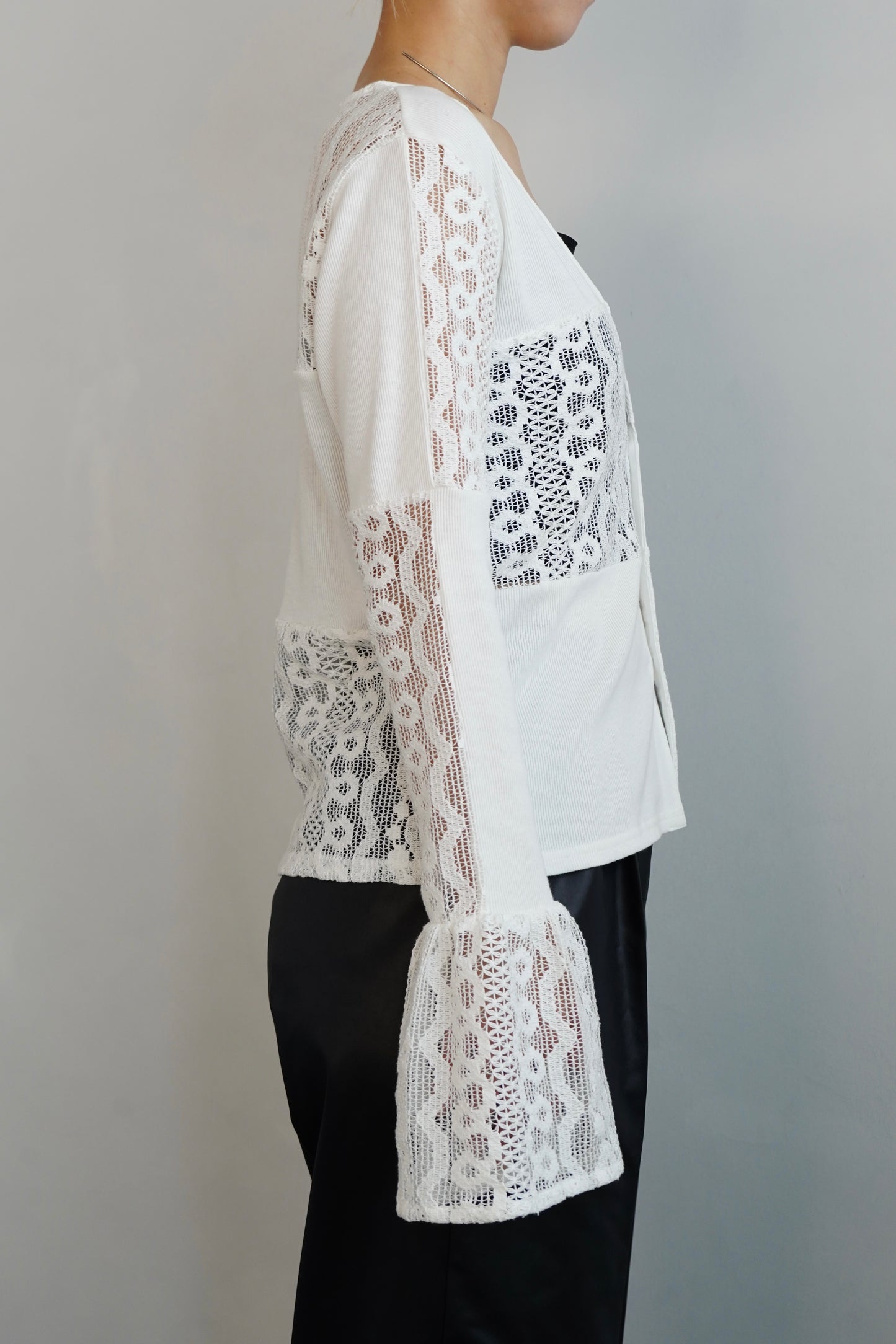Lace cardigan / WHITE -10月10-15日発送-