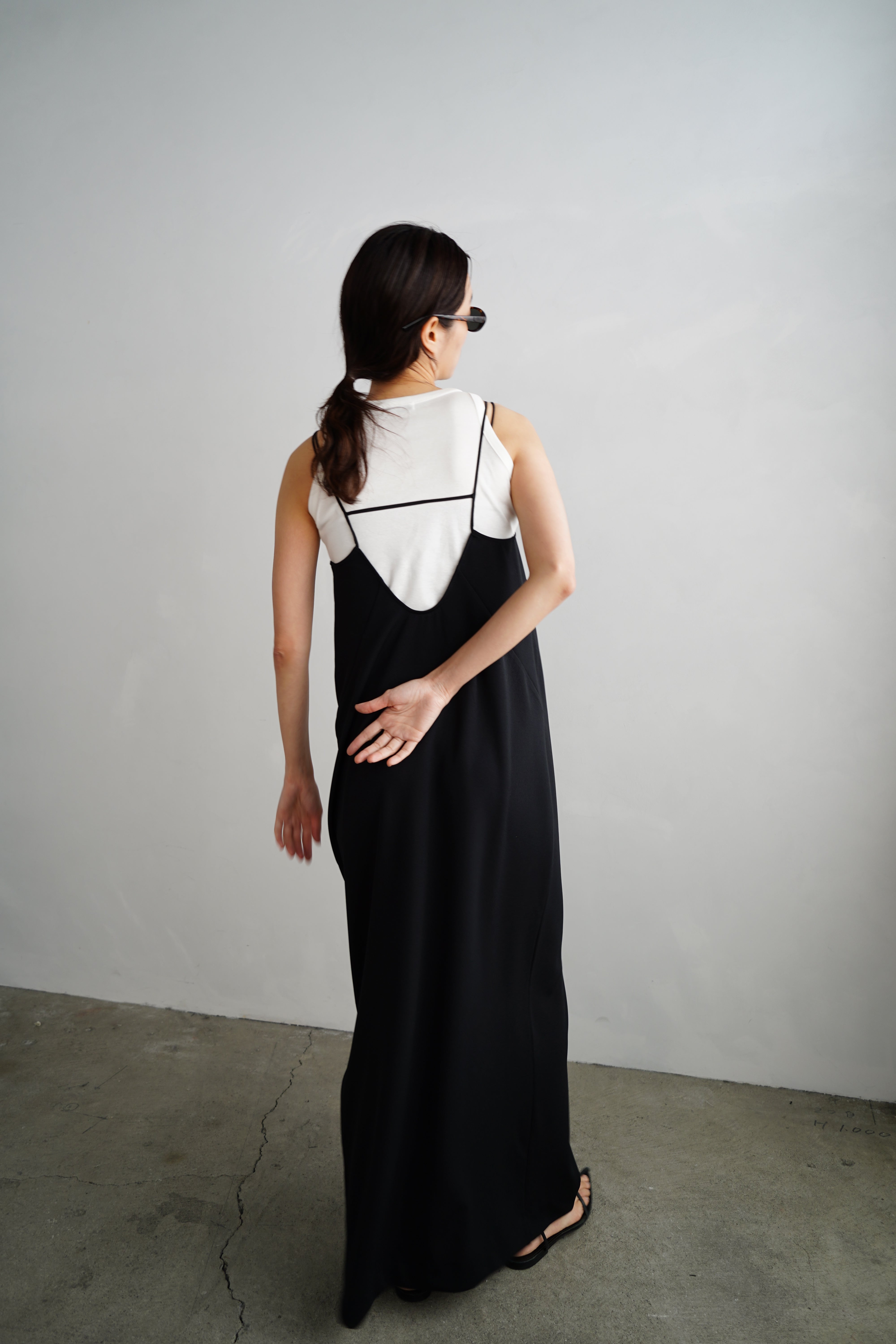 ＆her Deep V Vest Dress /ロングワンピース DRESS – &her