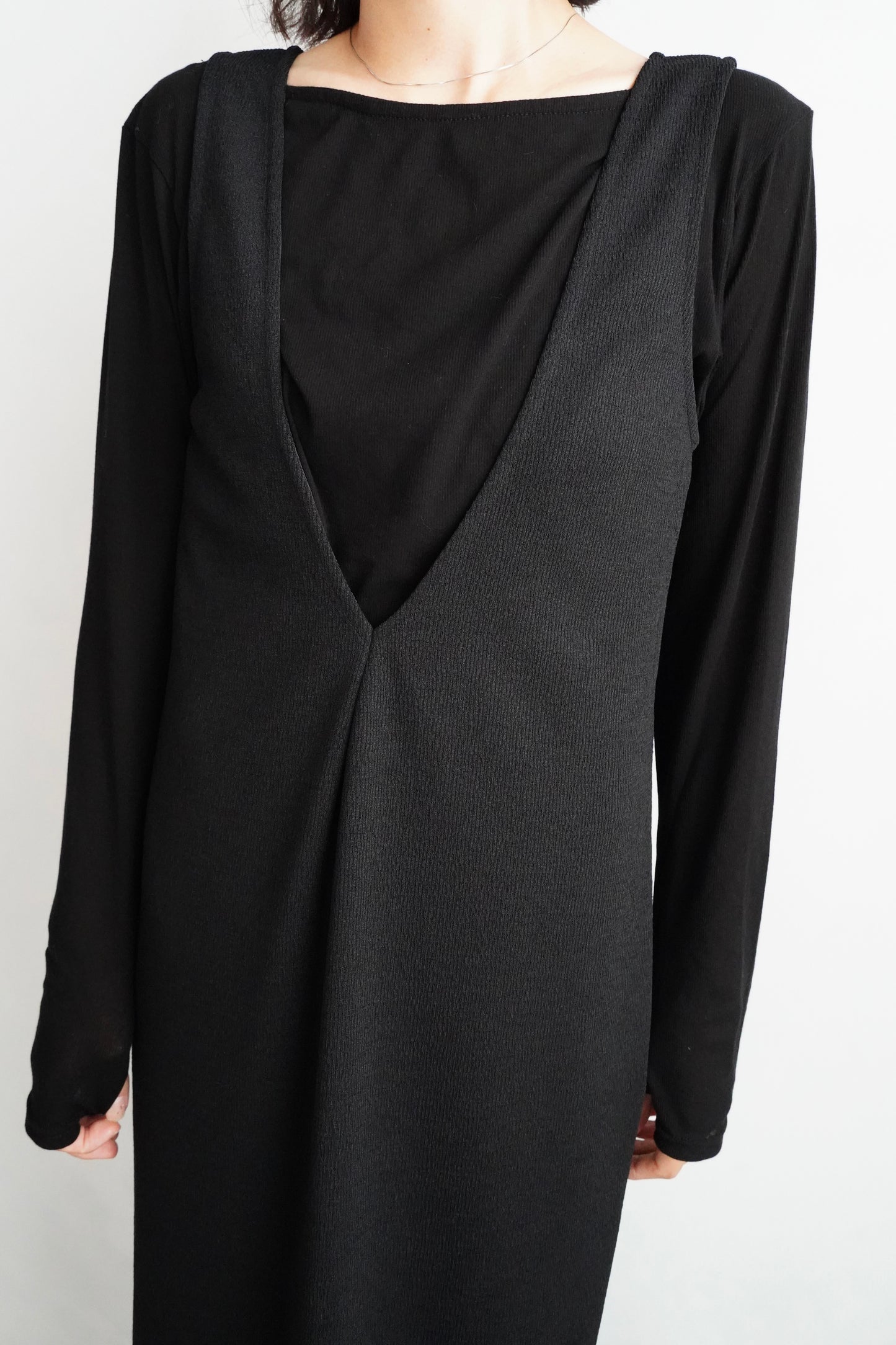 Vneck Jersey Dress / BLACK -9月15-20日発送-