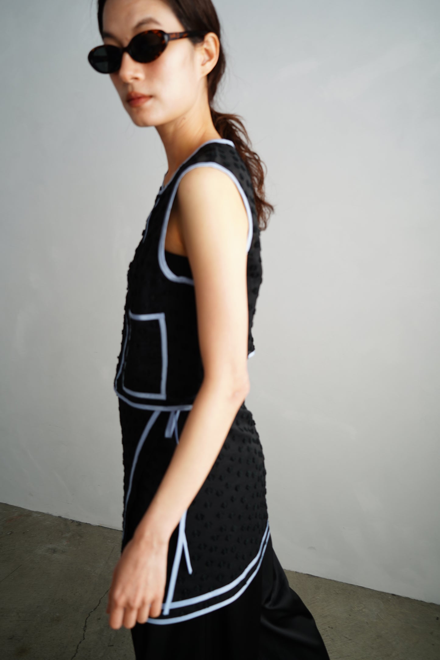 Cut Lace Vest / BLACK -5月1日発送-
