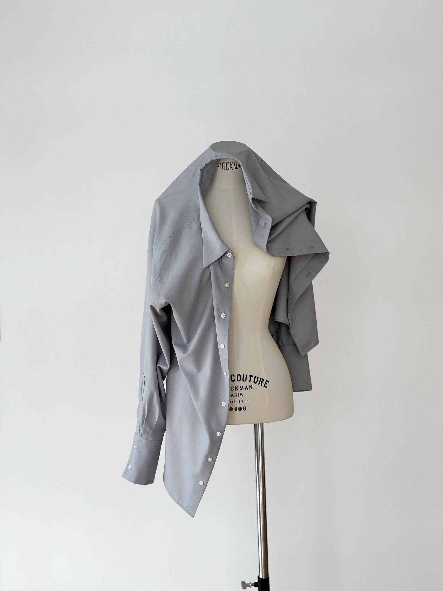 【ラスト1点】Essential Shirt / LIGHTGRAY