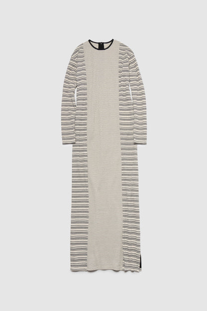 Switch Border Onepiece / OFFWHITE