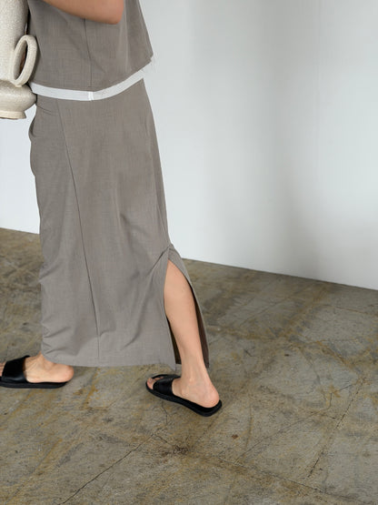Essential Wrap Skirt / BEIGE -7月10-15日発送-