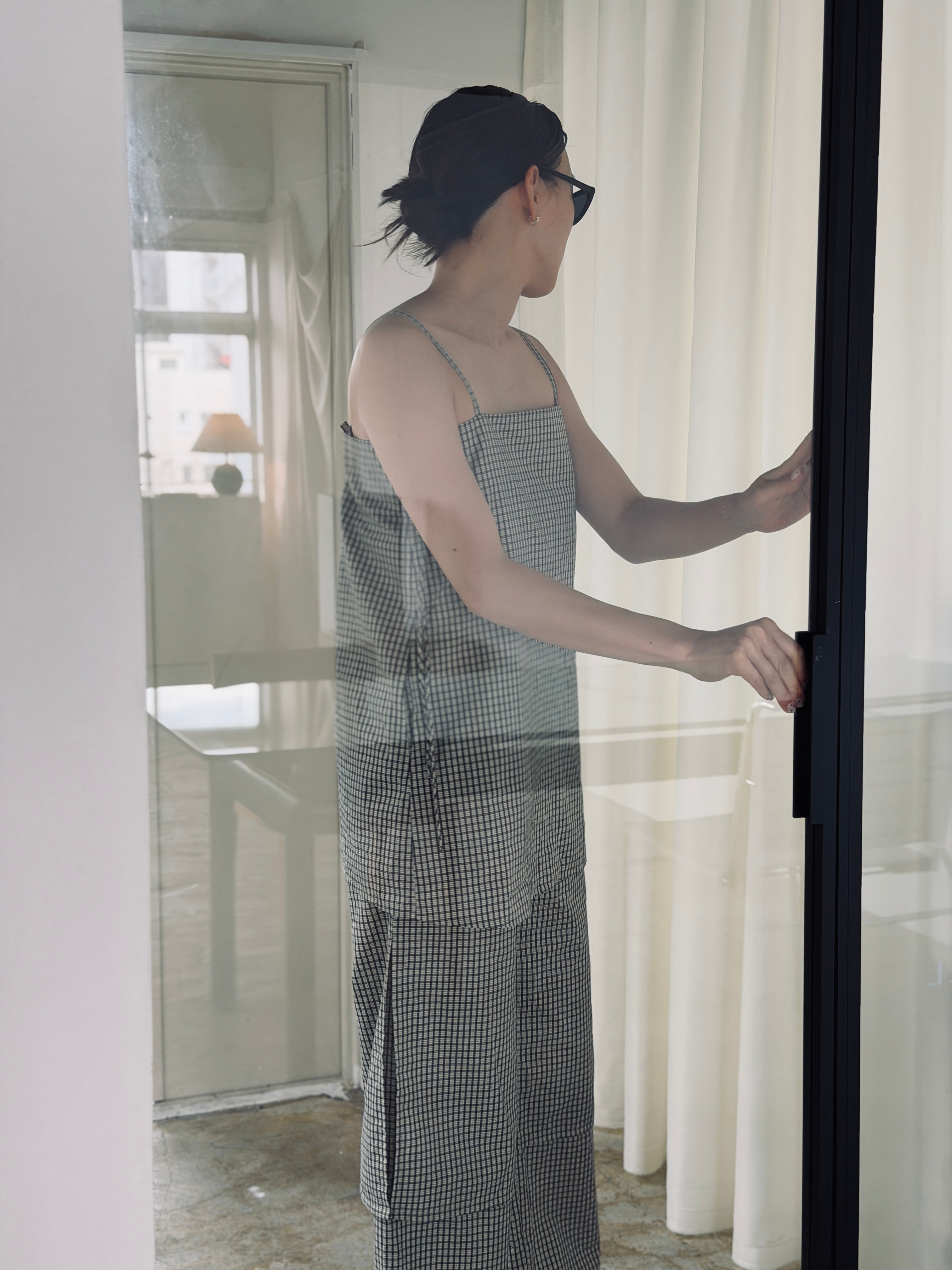 Check Cami / BLACKIVORY – &her