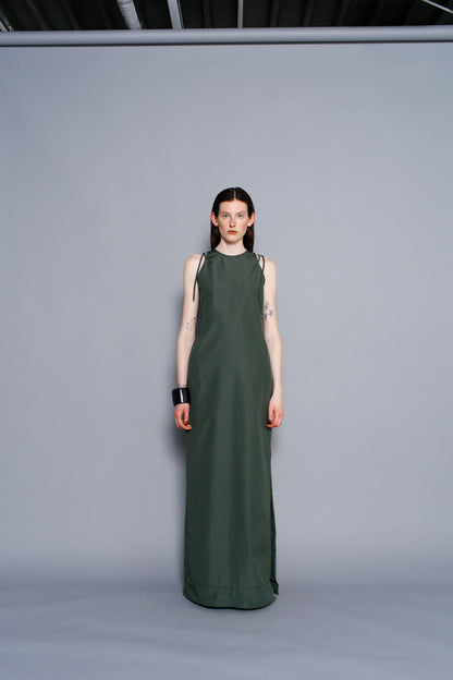 Backcut Dress / OLIVE -5月25-31日発送-