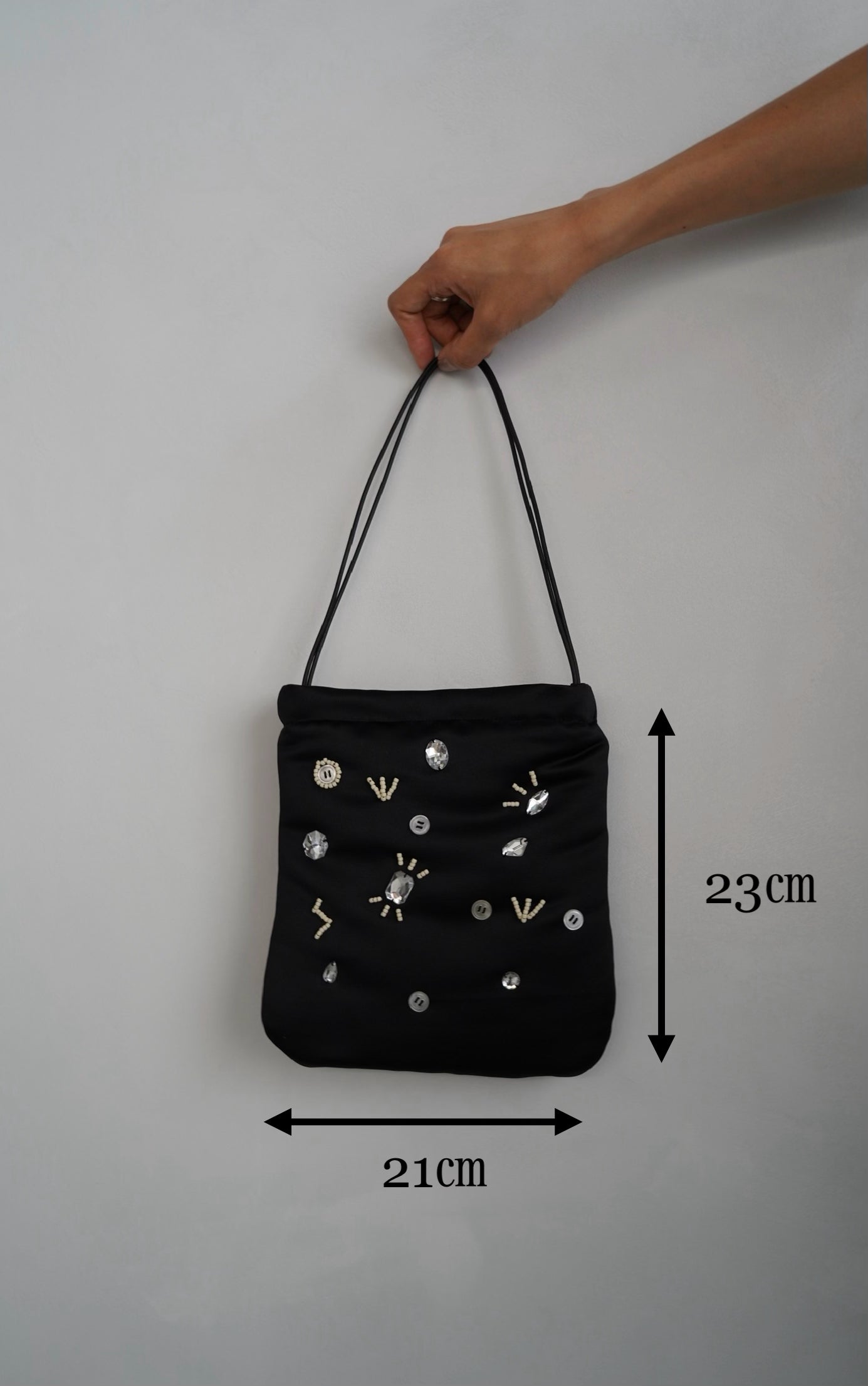 Adorn Satin Bag / BLACK -8月25日発送-